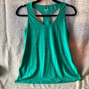 Workout tank. Size L.